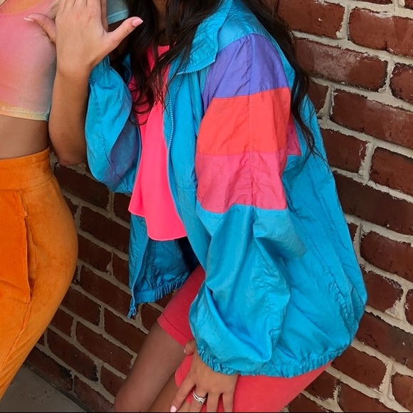 Retro Jacket - Picture 2 of 3